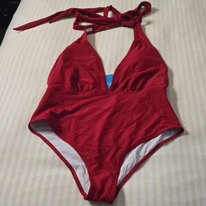 Cupshe Red One Piece Swimsuit with Plunging V-Neckline Size:Large